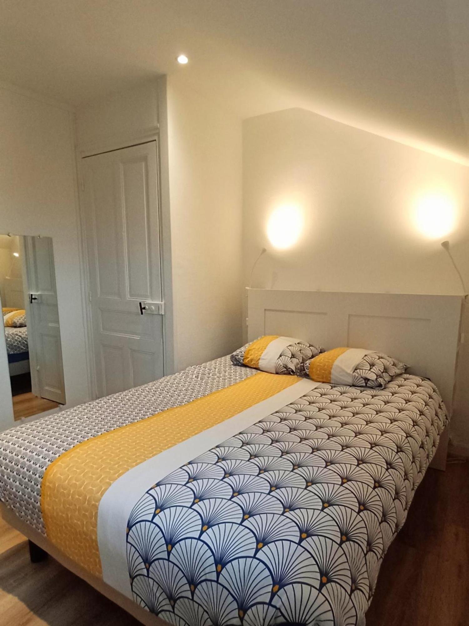 Appartement A Cote Du Port De Ploumanac'H Perros-Guirec Esterno foto
